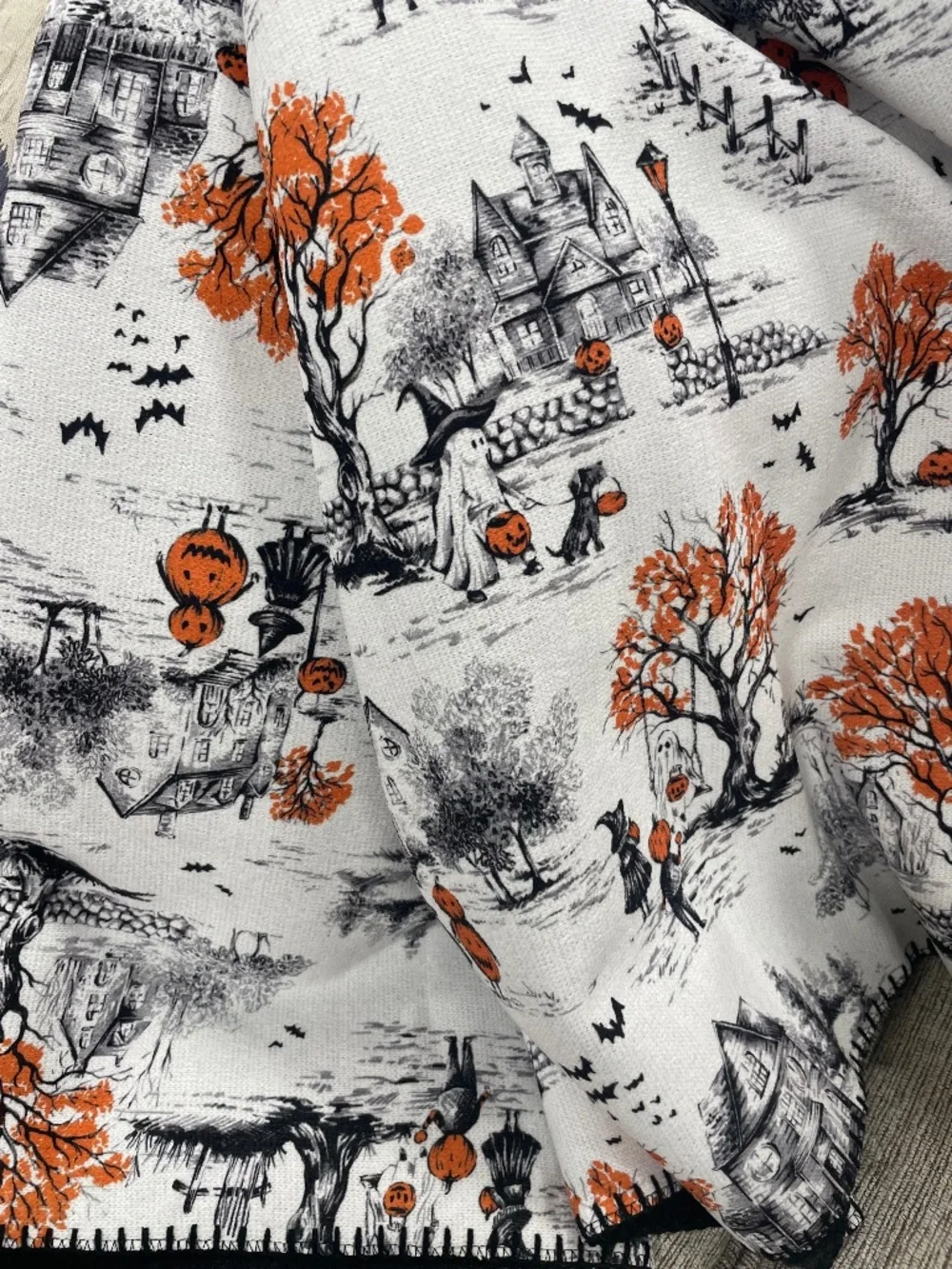 NEW Nicole Miller Halloween Blanket Haunted Village Plush Cozy Fall